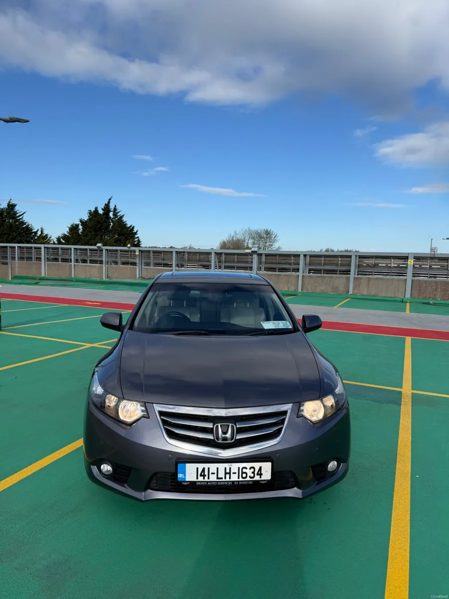 141 Honda Accord 2.2 iDTEC - EXECUTIVE MODEL - Image 2