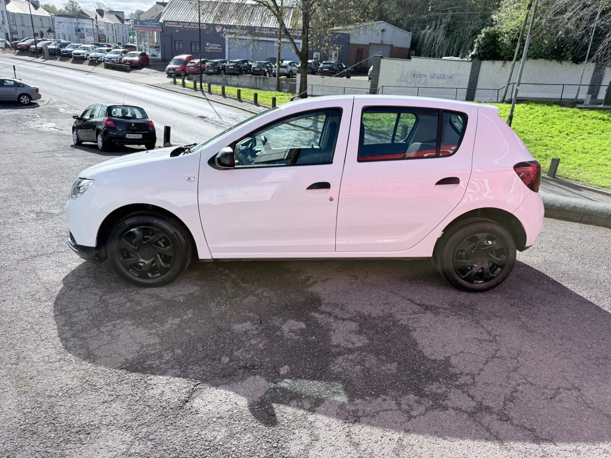 Dacia Sandero 1.0 Petrol Low Miles New NCT - Image 5