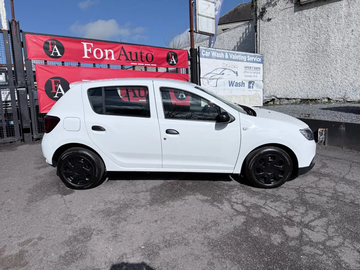 Dacia Sandero 1.0 Petrol Low Miles New NCT - Image 6
