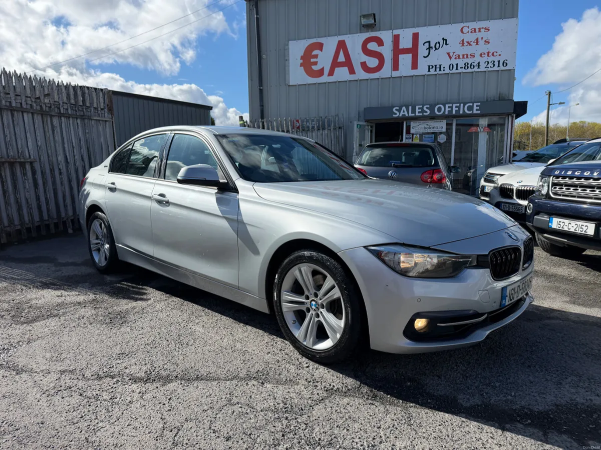 BMW 3-Series 2016 330e in top condition €9950 - Image 2