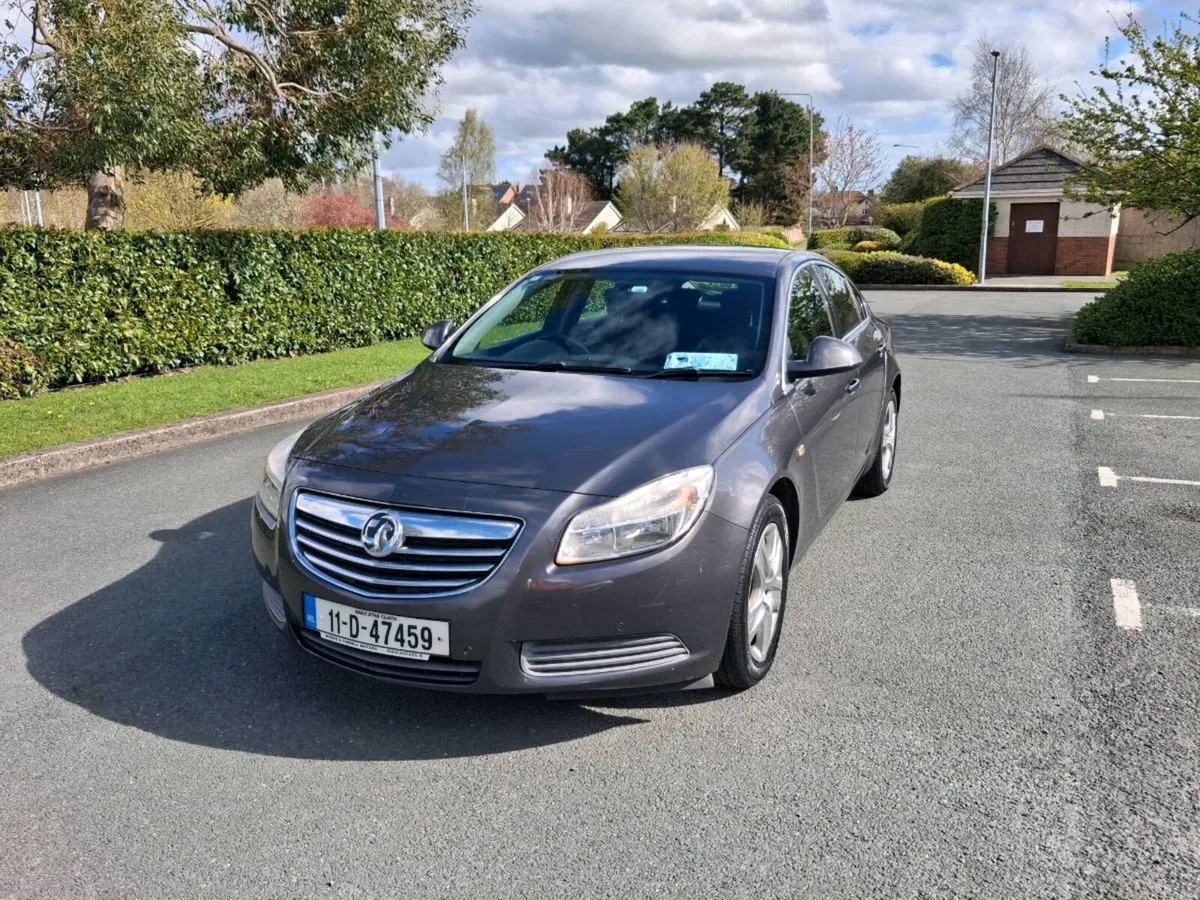 2011 Vauxhall insignia - Image 2