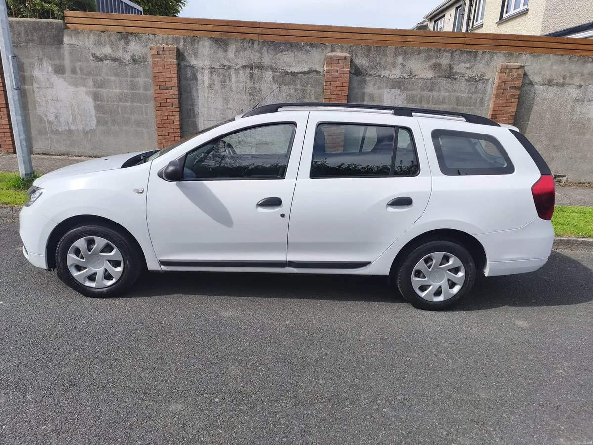 2017 Dacia Logan MCV DCI 90 - Image 4