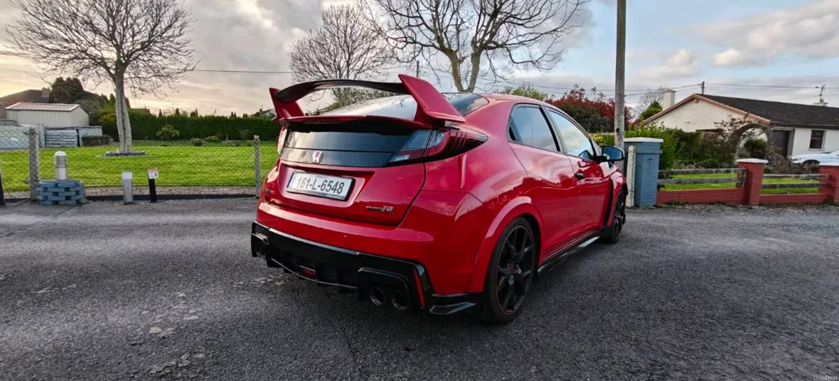 Honda Civic type r fk2 - Image 3