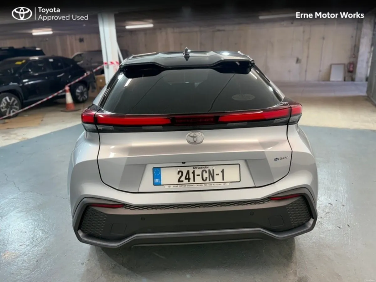 Toyota C-HR C-HR HYBRID SPORT+ - Image 4