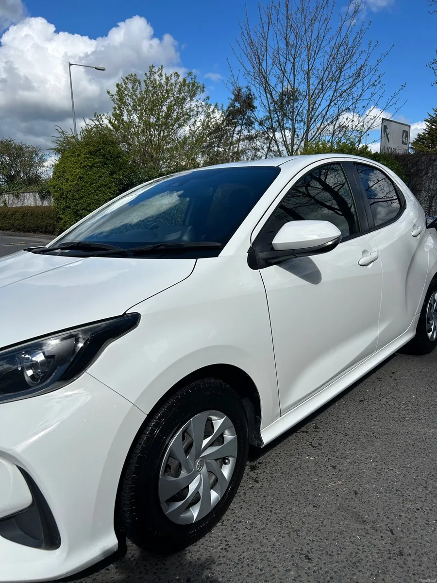 Toyota Yaris 2020 |1.0 Auto| 67000km | push start - Image 4