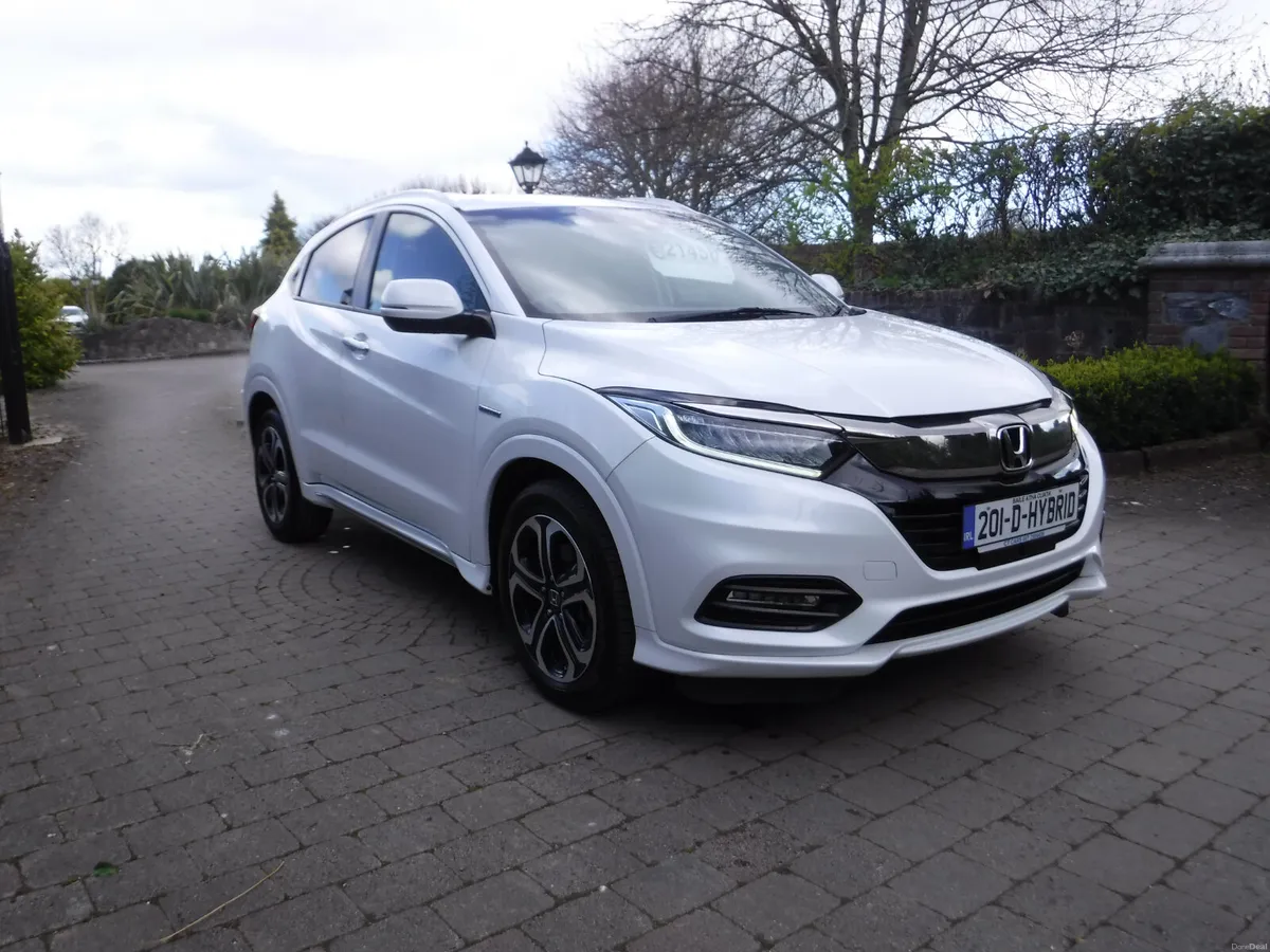 HONDA VEZEL 1.5 AUTO HYBRID NCT 3/28 - Image 1