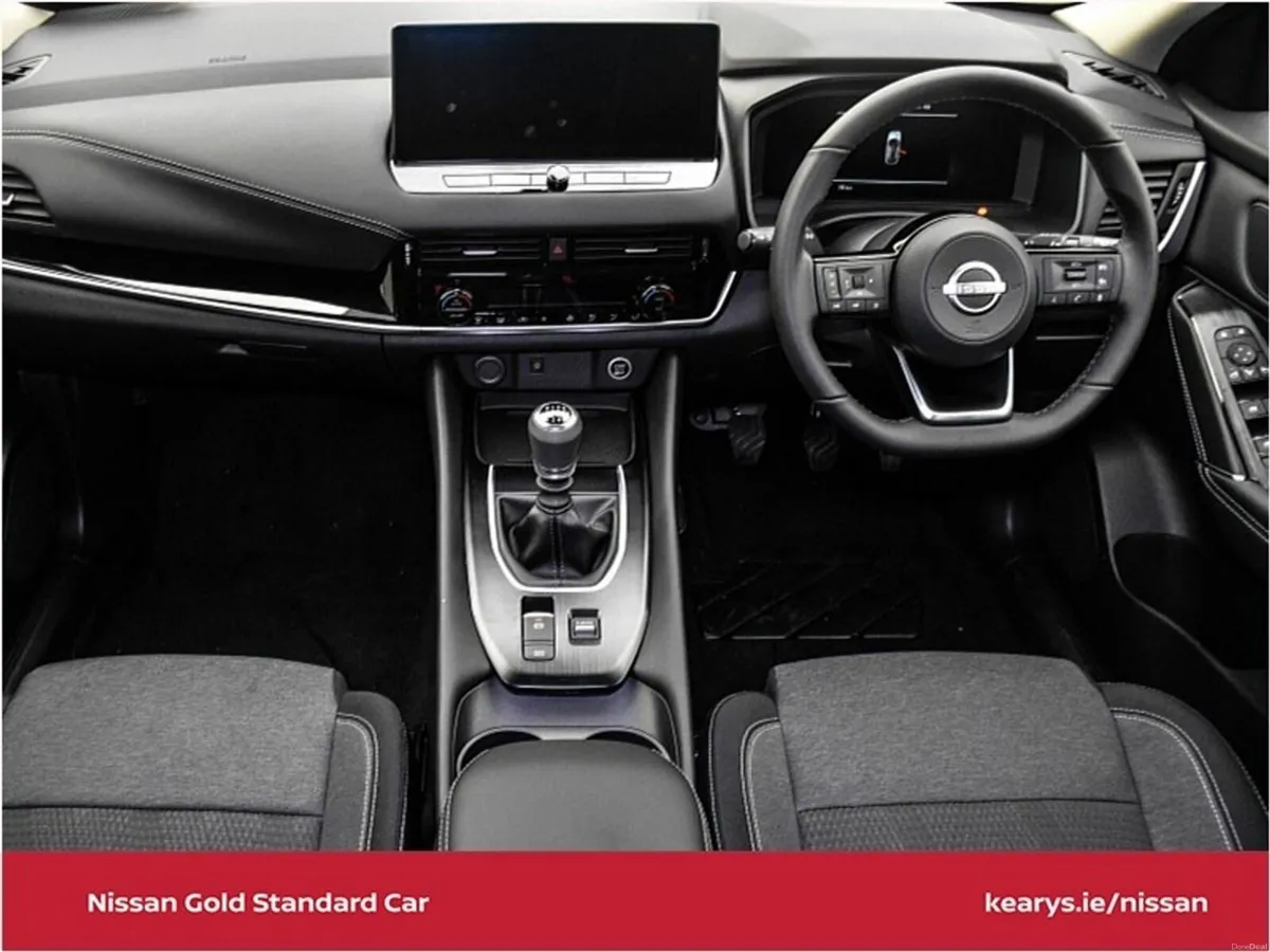 Nissan Qashqai 1.3 PET Mild Hybrid SV PREMIUM GR R - Image 4