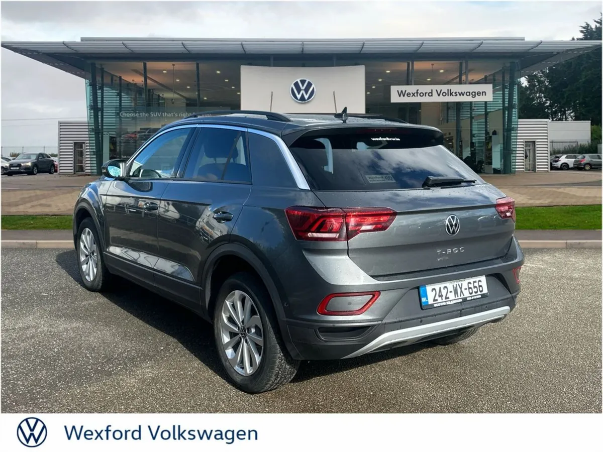 Volkswagen T-Roc SPECIAL EDITION 1.0TSI 116HP MANU - Image 4