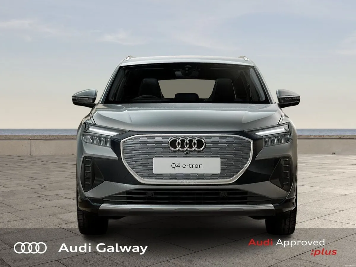 Audi Q4 e-tron E-TRON SPORT 45 ~BIG BATTERY~ A/T - Image 2