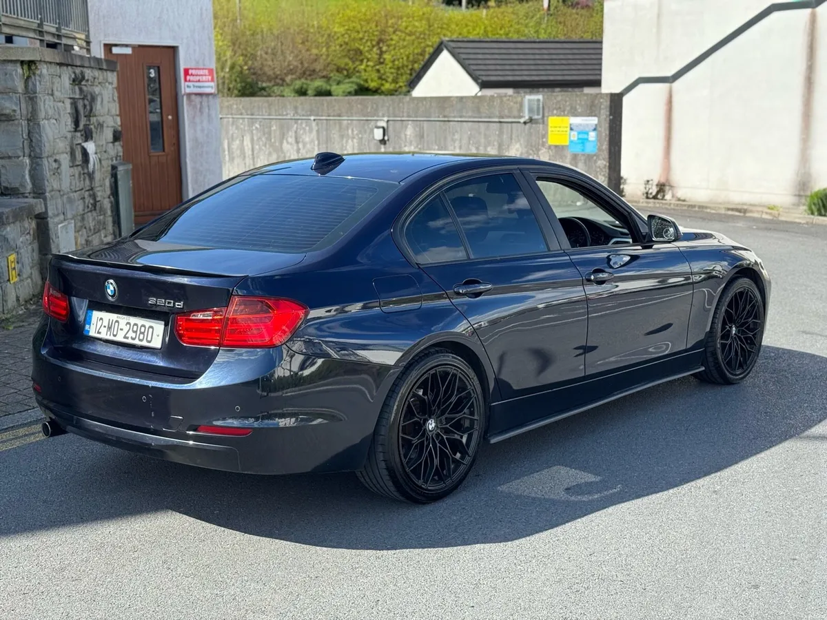 Bmw 320D F30 2012 NCT 04/2027 - Image 3