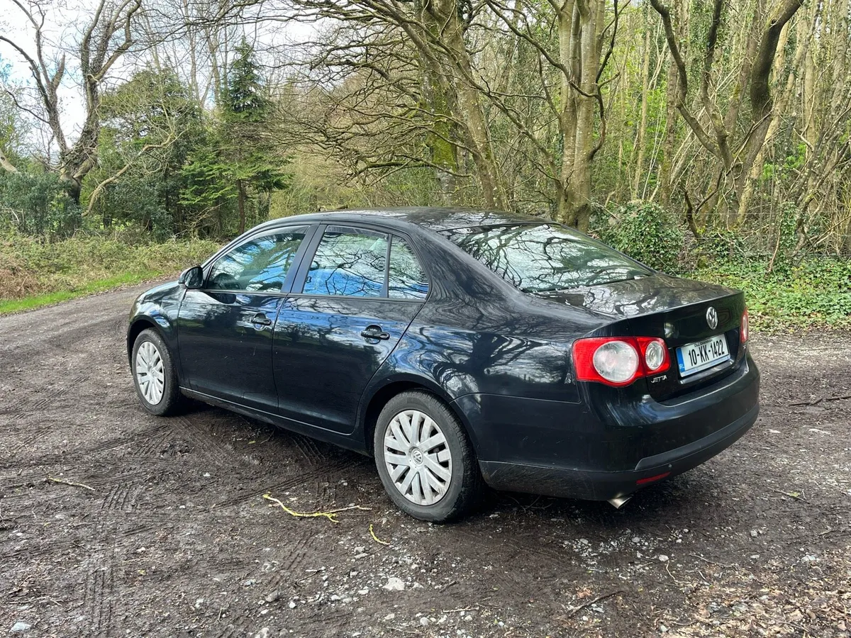MK5 Jetta - Image 5