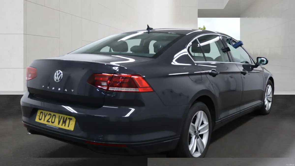 Volkswagen Passat SE BUSINESS-FINANCE AVAILABLE - Image 4
