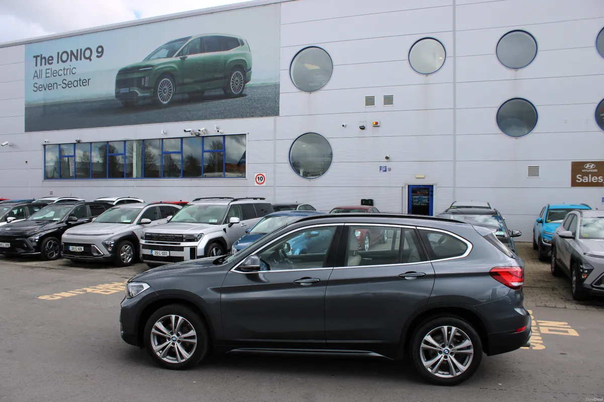 BMW X1 2020 - Image 2