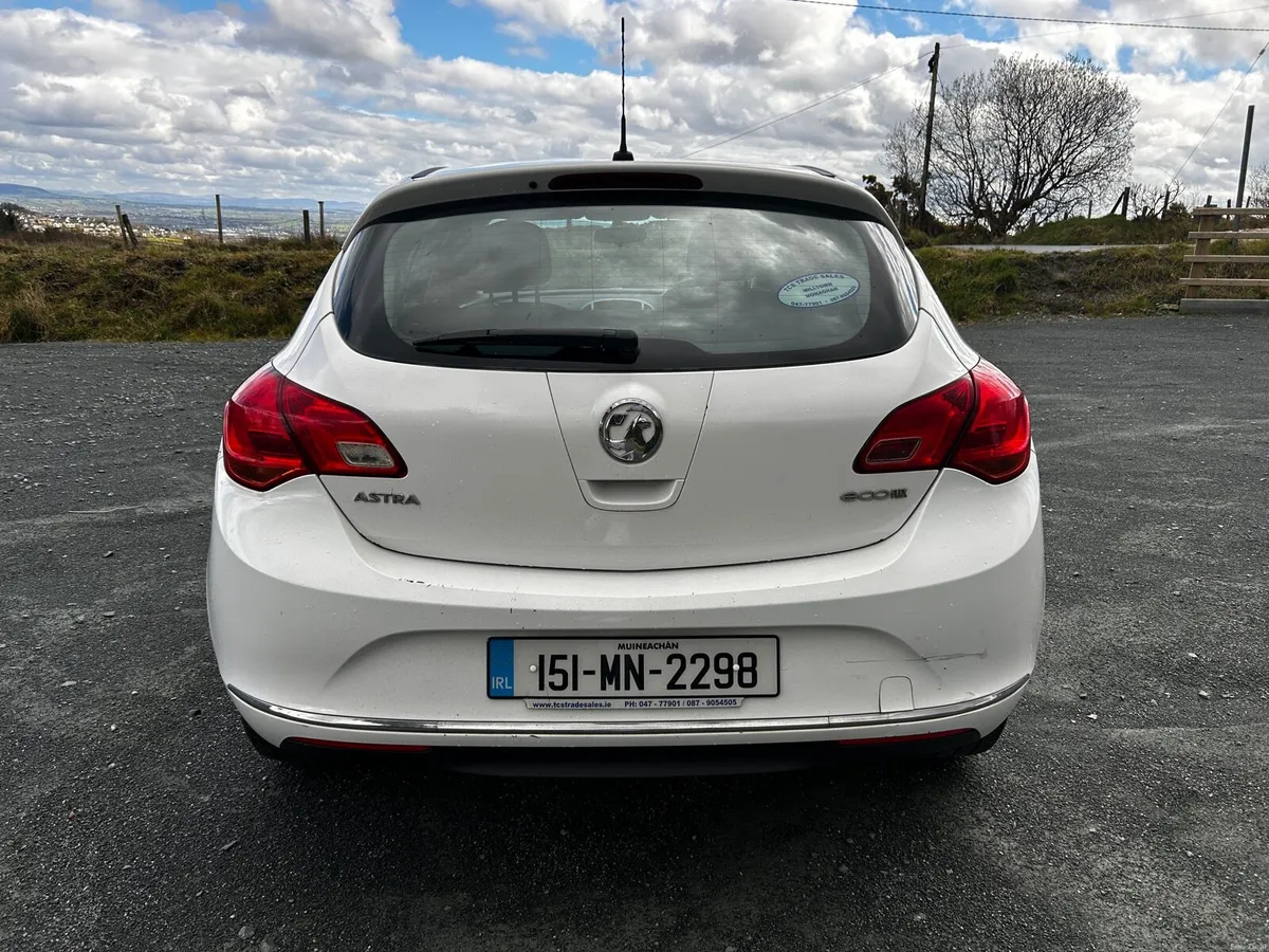 Vauxhall Astra - Image 4