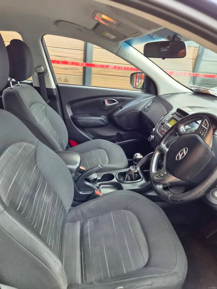 Hyundai Ix35 Deluxe - Image 4