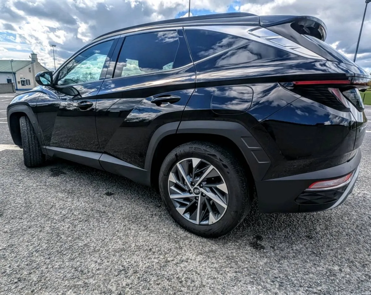 Hyundai Tucson Executive Plus 1.6l Diesel - Image 2