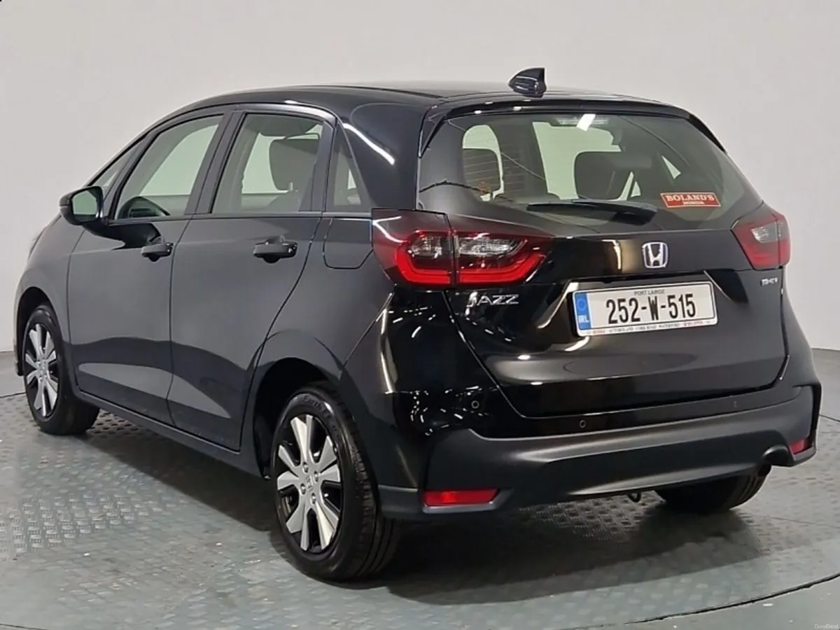 Honda Jazz Ex-DEMO 1.5i-MMD HEV Elegance Auto - Image 5