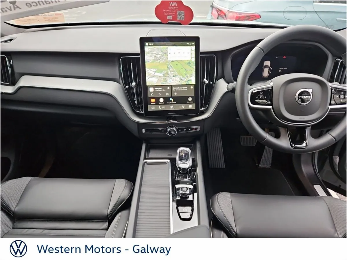 Volvo XC60 Plus Black Edition  Recharge T6 350 253 - Image 2