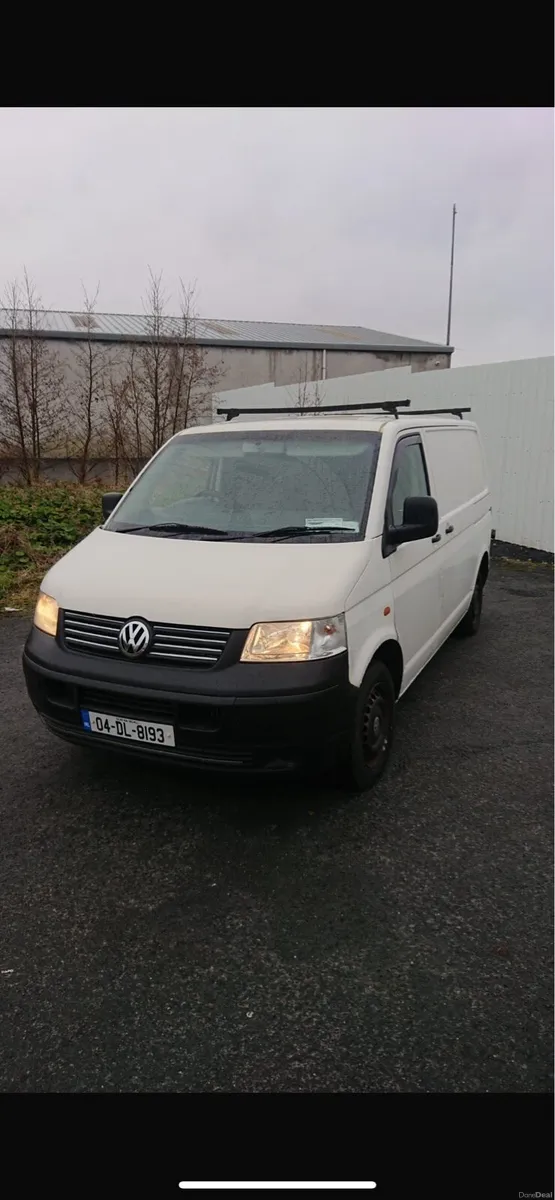 Volkswagen transporter 2004 - Image 1