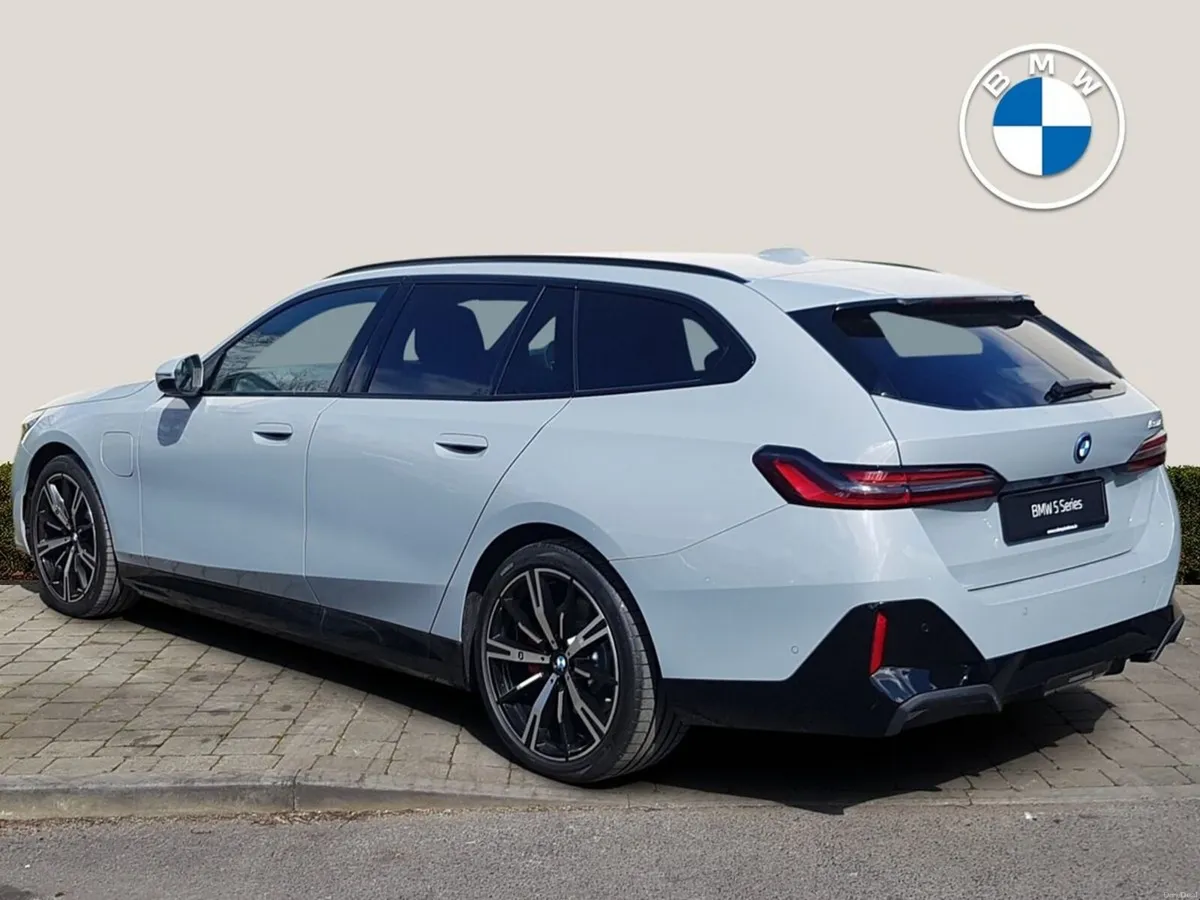 BMW 5-Series 530e M Sport - Image 2