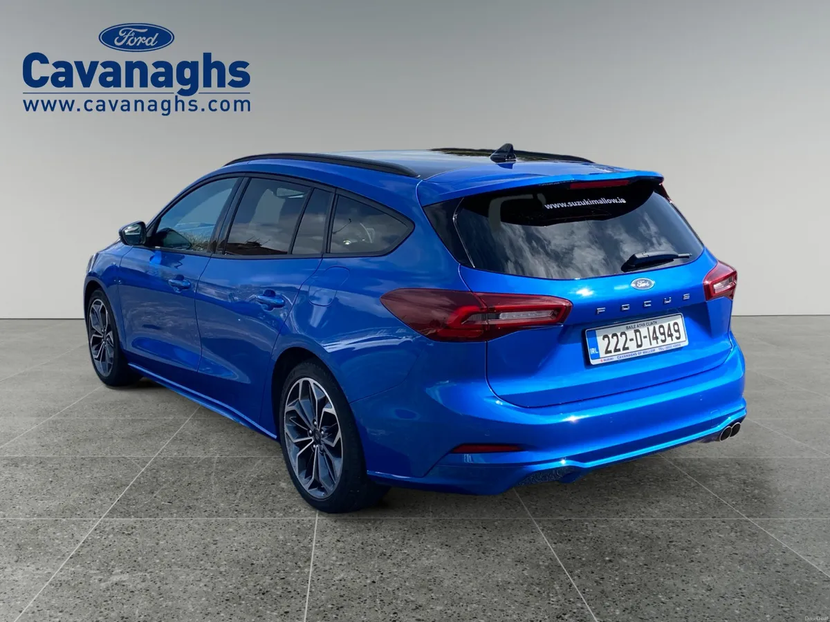 2022 Ford Focus 1.0St Line Vignale Edition Estate - Image 3