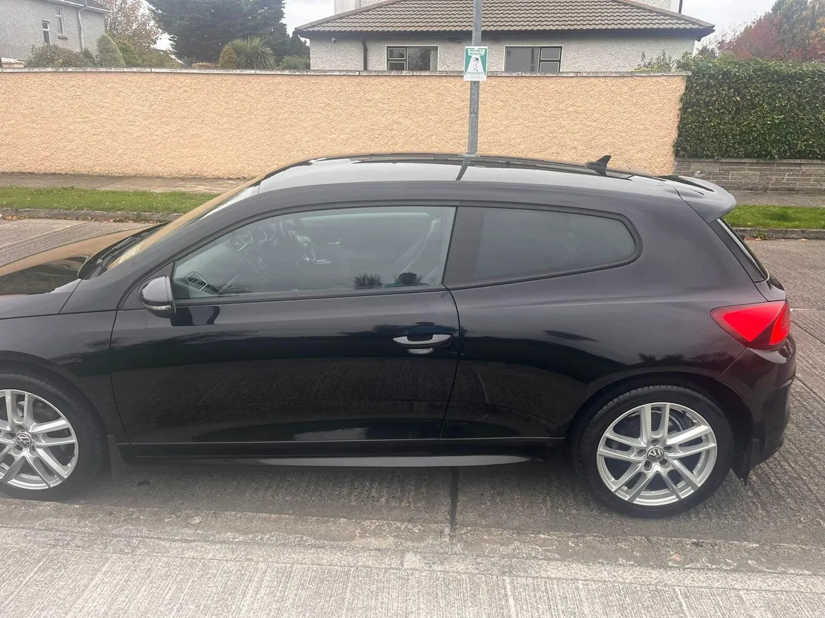 2014 Sirocco in excellent condition - Image 3