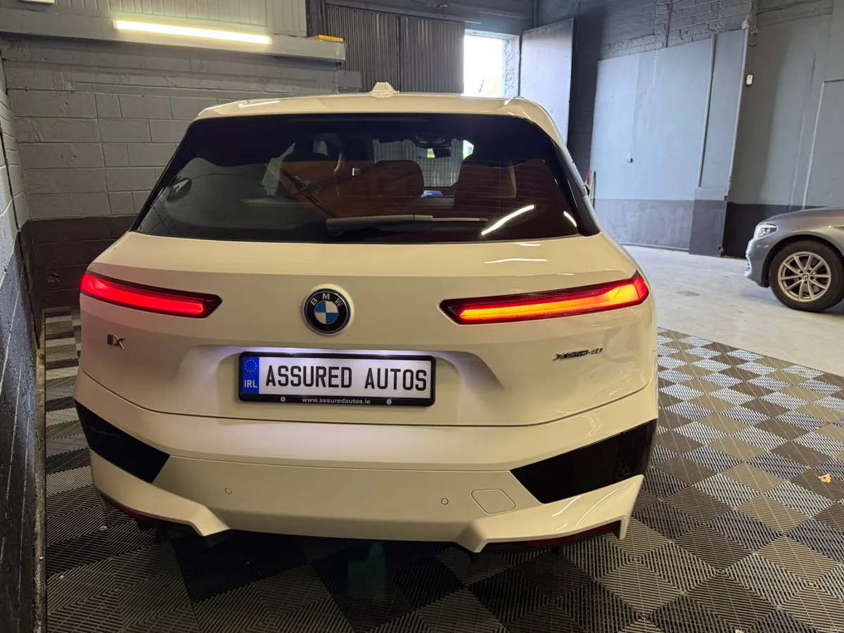 232 BMW iX40 M-Sport XDrive - Image 4