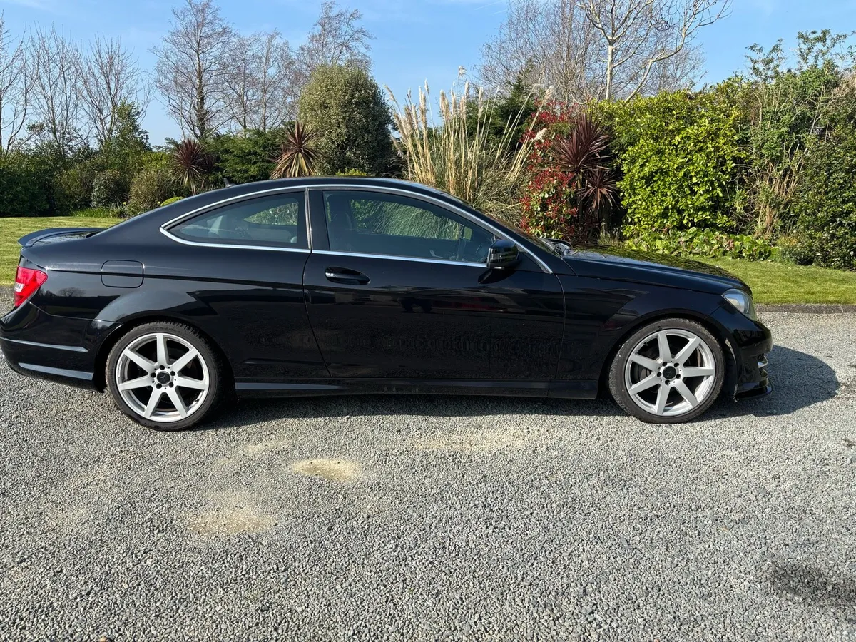 2013 C220 COUPE MERCEDES - Image 1