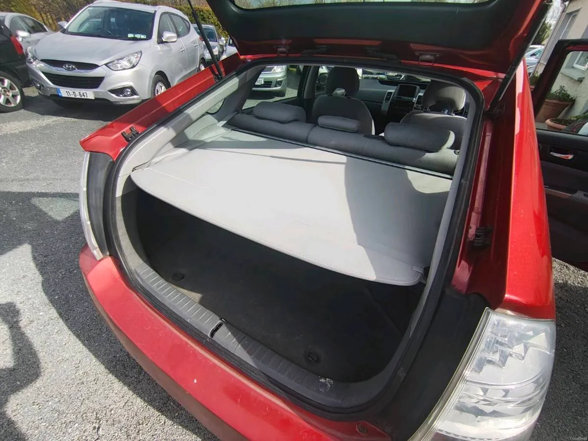 75k Miles NCT 08/26 Tax 09/26 Toyota Prius Hybrid - Image 3