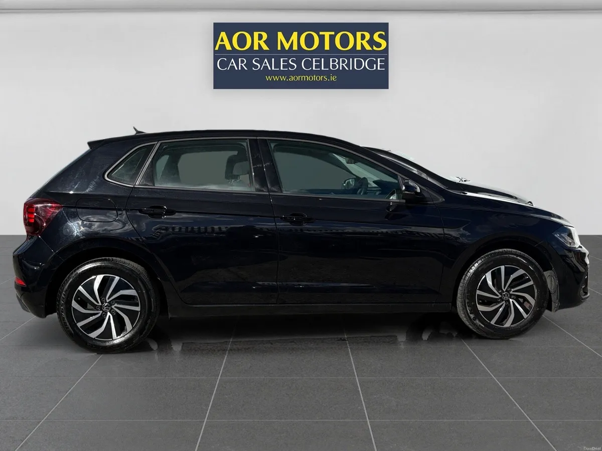 Volkswagen Polo 2024 - Image 2