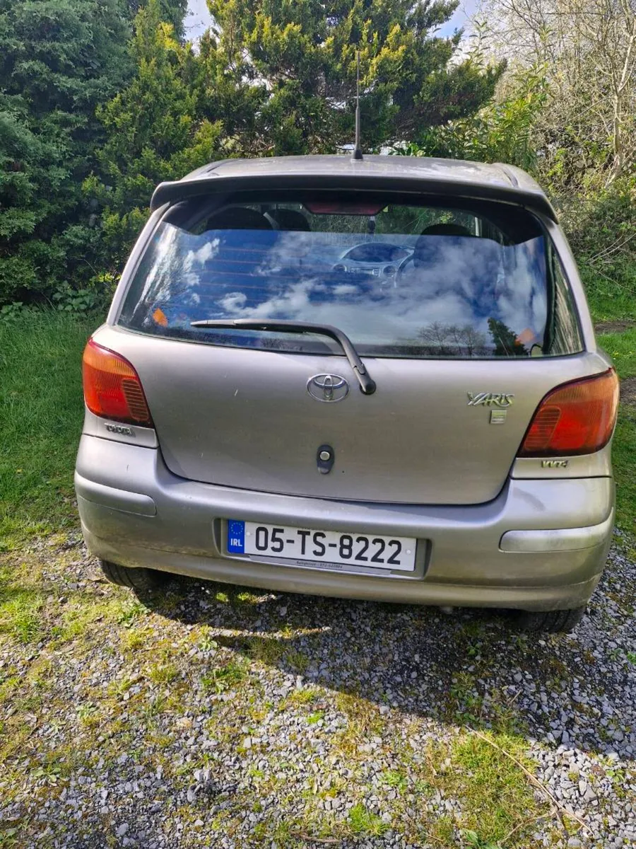 Toyota yaris - Image 2
