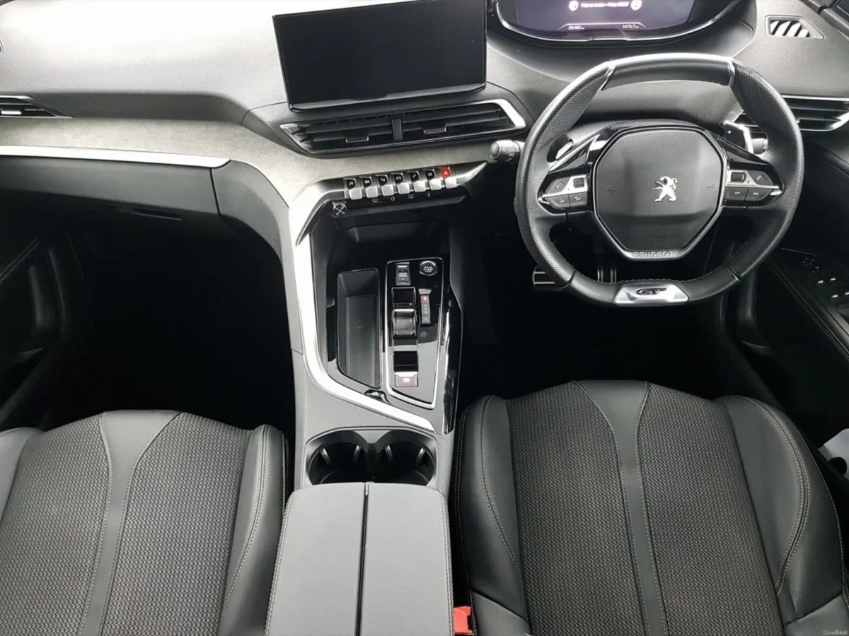 Peugeot 5008 1.2 Hybrid 136bhp E-DCS6 GT - Image 4