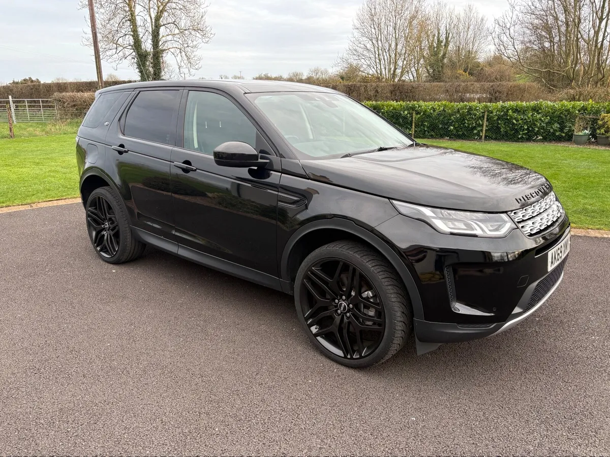 Land Rover Discovery Sport 2020 - Image 3
