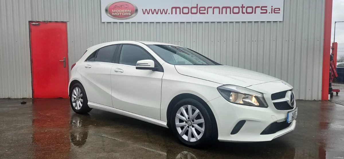 Mercedes A-Class automatic 1.6 petrol low kms - Image 3