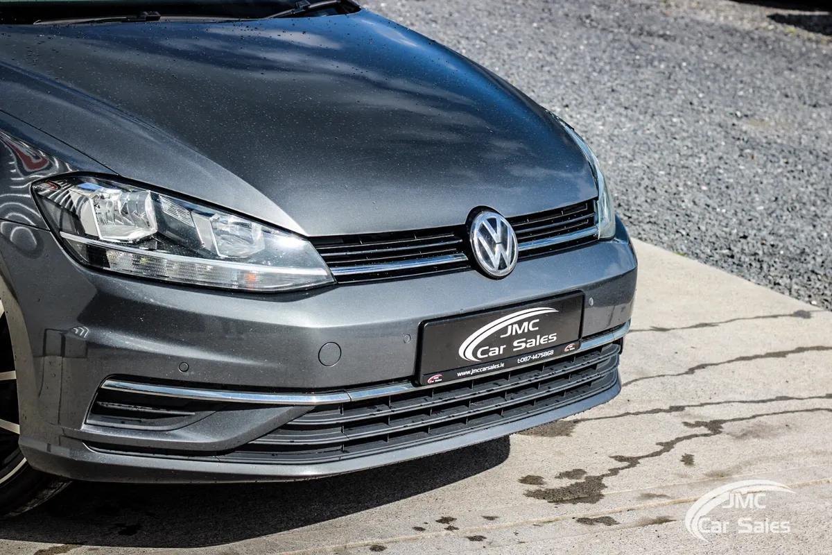 2018 VOLKSWAGEN GOLF TRENDLINE - Image 4