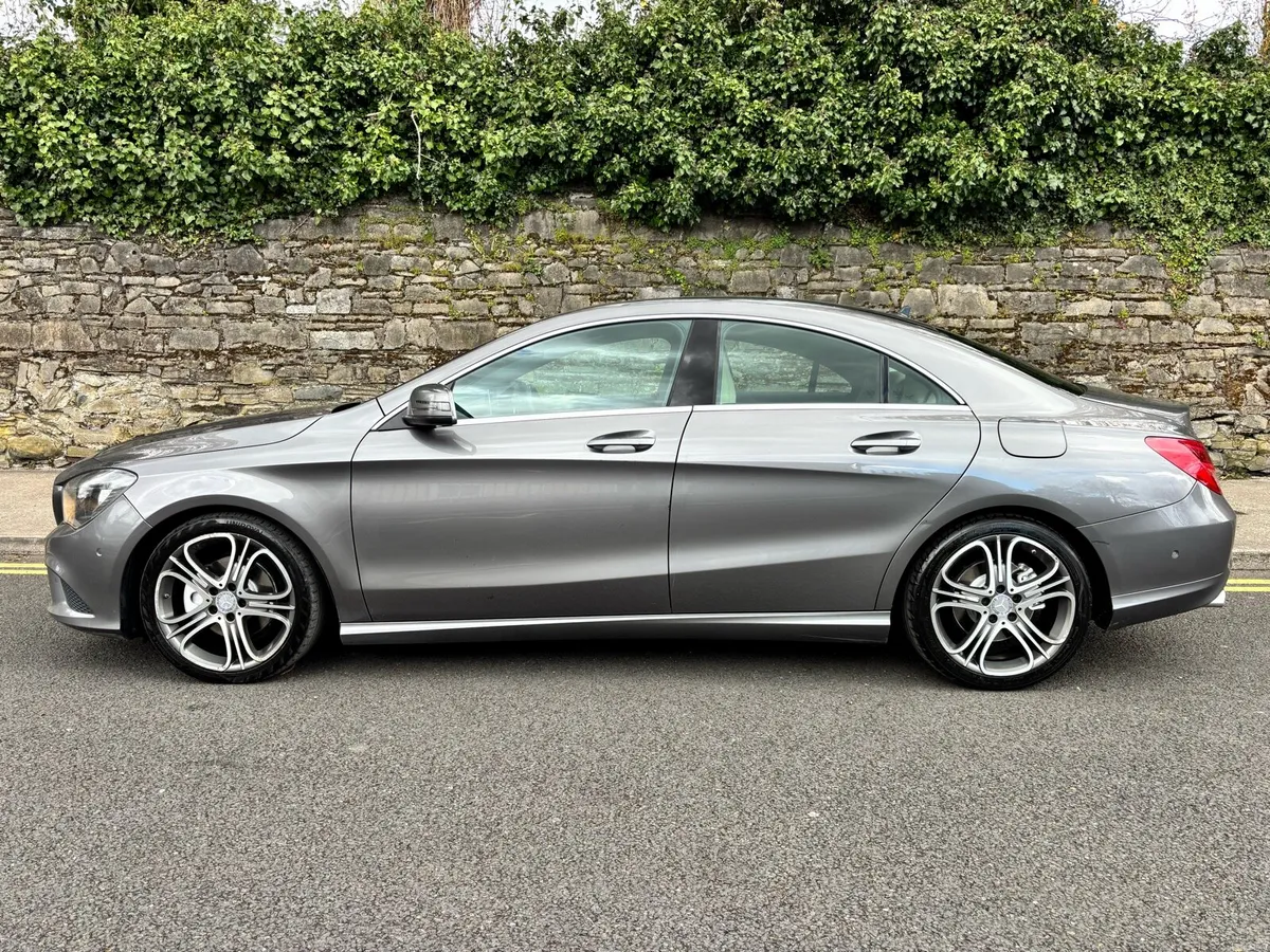 Mercedes CLA 200 Diesel Automatic Urban - Image 3