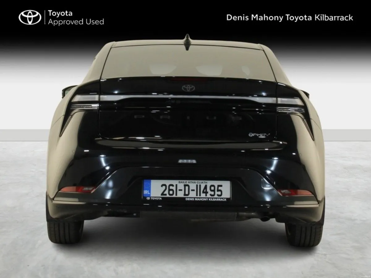 Toyota Prius PHEV - Image 4
