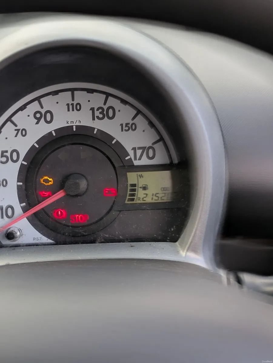 Toyota Aygo 2011 - Image 4