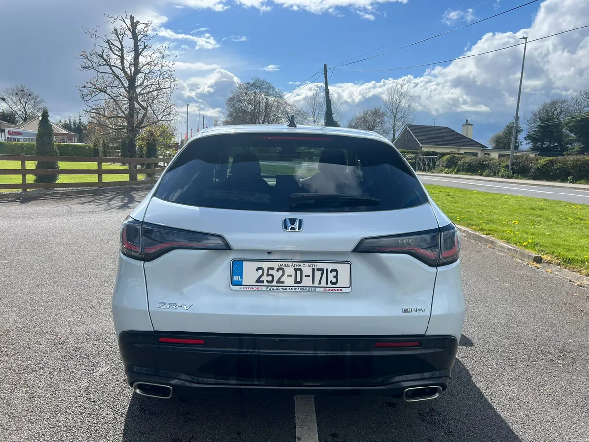 Honda ZR-V Sport e:HEV  2025 - Image 4