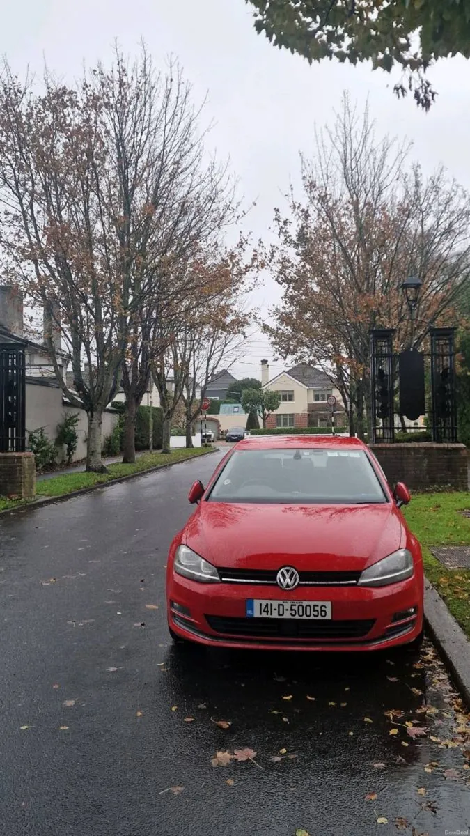 2014 Volkswagen Golf 1.2 automatic - Image 1