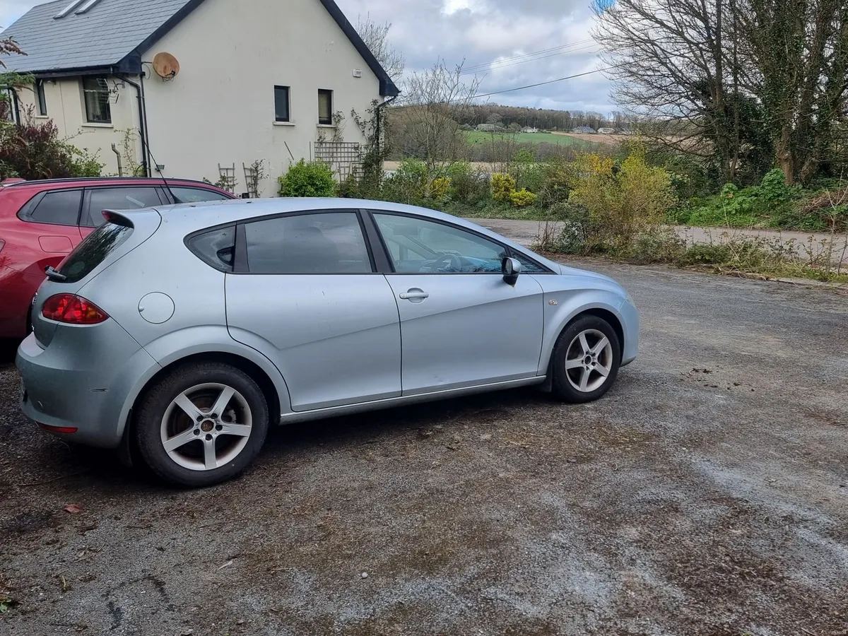 SEAT Leon 2007 - Image 2