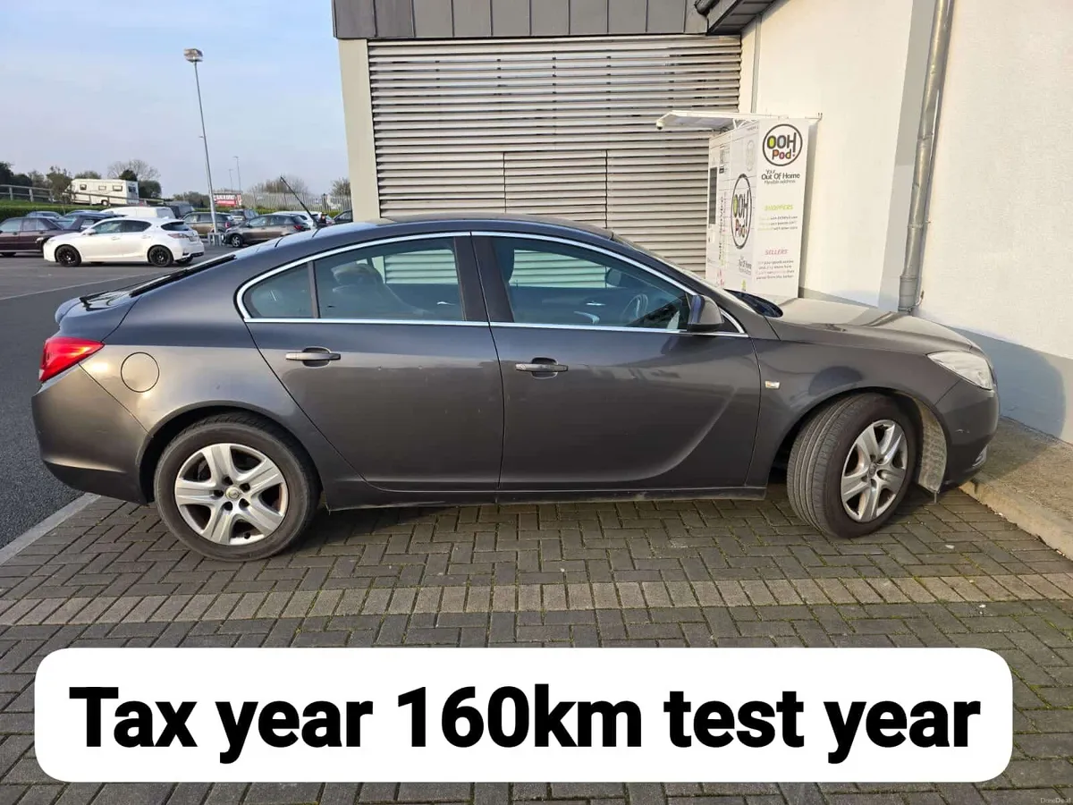 Opel insignia 2.0 diesel tax year nct year €1999 - Image 2