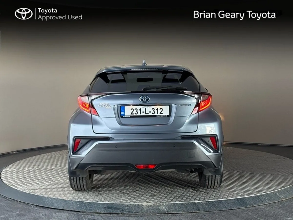 Toyota C-HR HYBRID SPORT - Image 4