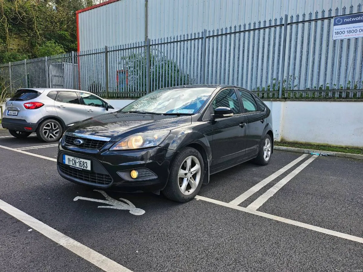2011 ford focus 1.6tdi. 110bhp zetec low mileage - Image 1