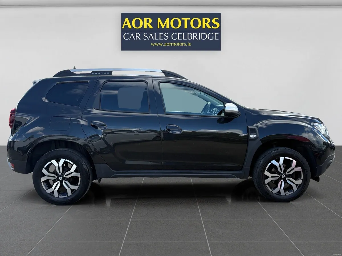 Dacia Duster 2022 PETROL PRESTIGE - Image 3