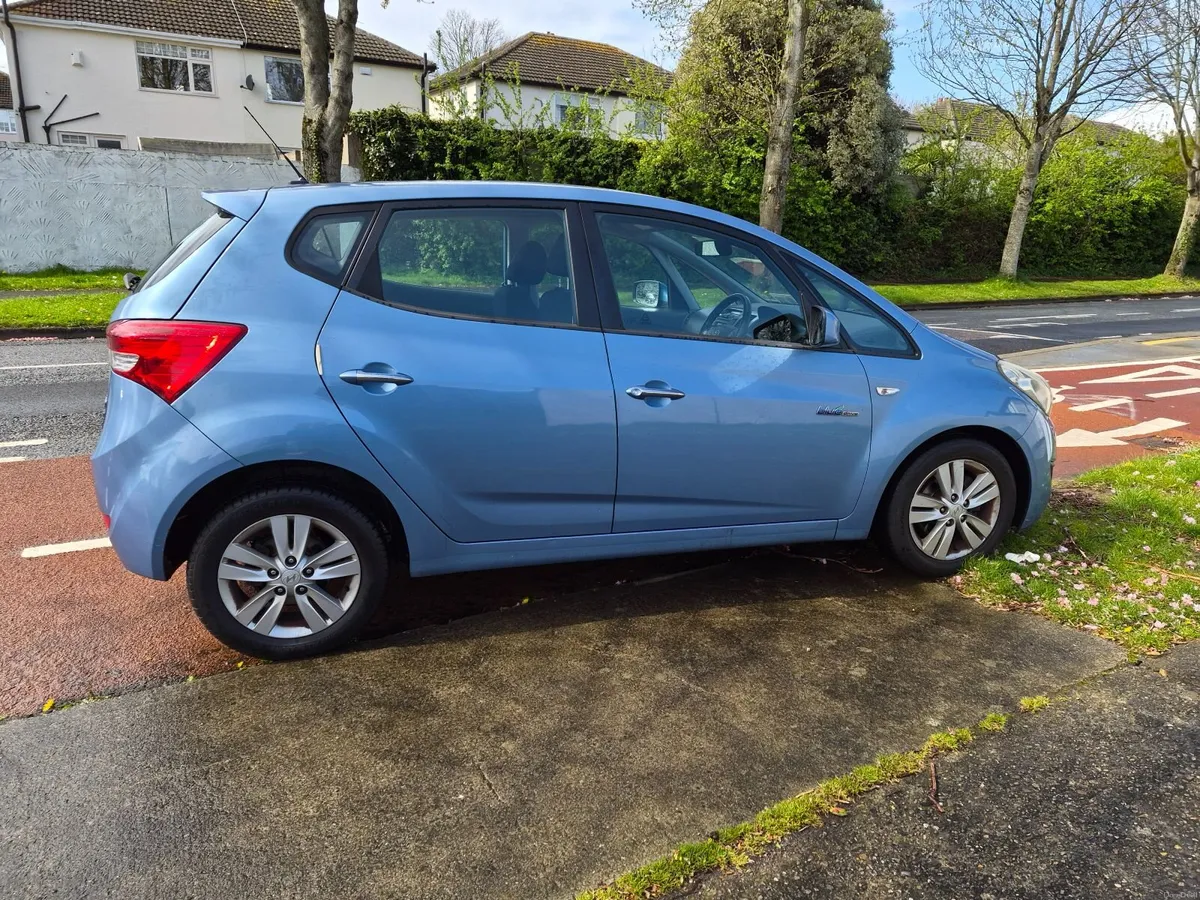 Hyundai ix20 2011 - Image 3