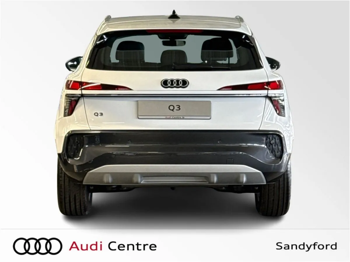 Audi Q3 SUV SE e-hybrid 200 kW S tronic - Image 4