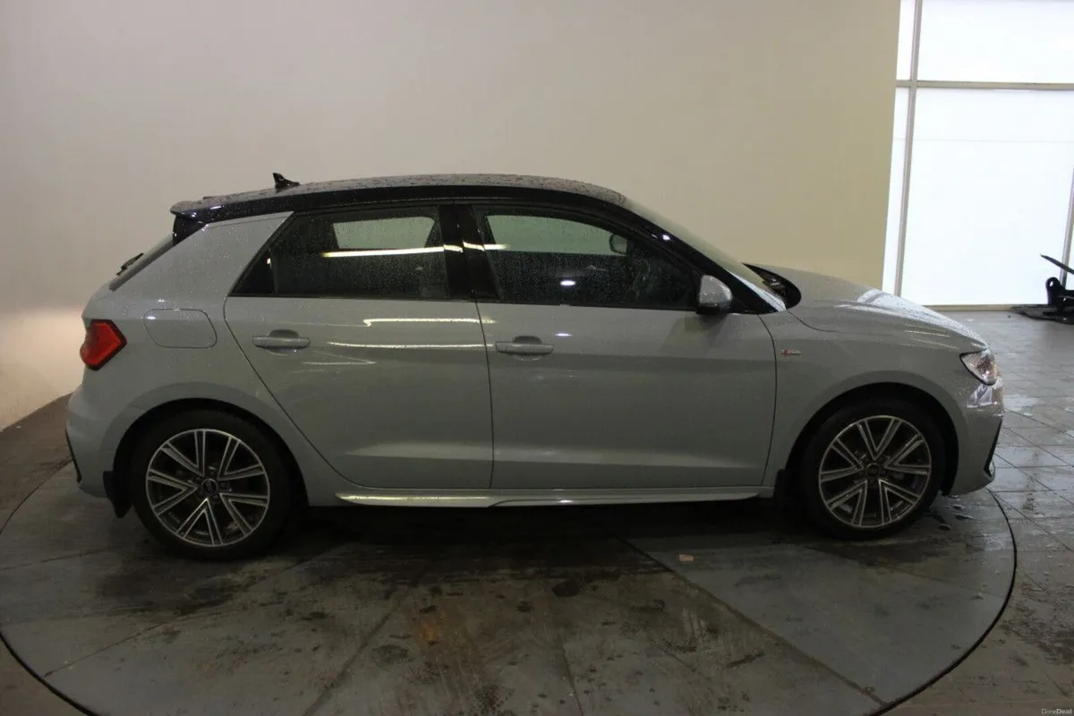 Audi A1 30 TFSI 110HP S-T S line - TENDER 9 - Image 3