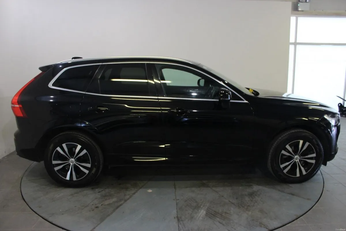 Volvo XC60 D4 (190hp) Momentum Auto - TENDER 3 - Image 3