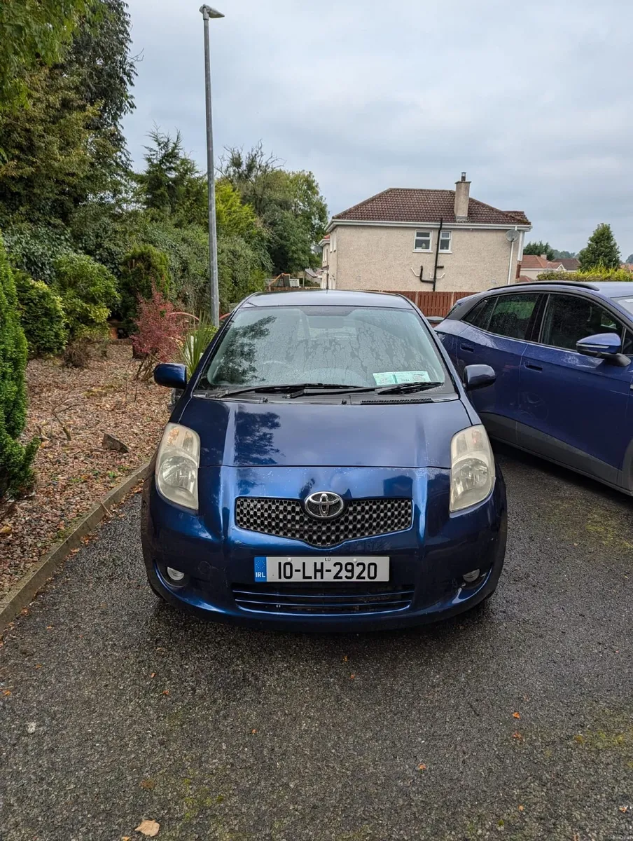 Toyota Yaris 2010 - Image 4